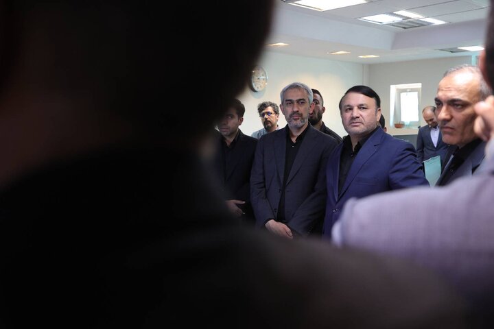 بازدید وزیر اقتصاد از مرکز داده های بانک سپه ۱۴۰۴/۰۴/۱۷