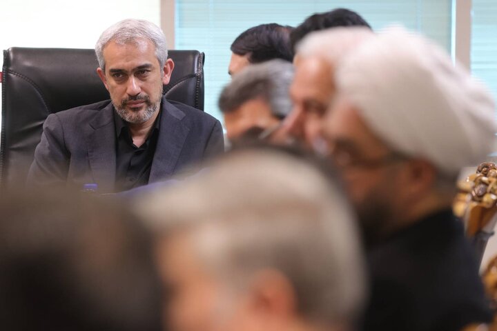 بازدید وزیر اقتصاد از مرکز داده های بانک سپه ۱۴۰۴/۰۴/۱۷