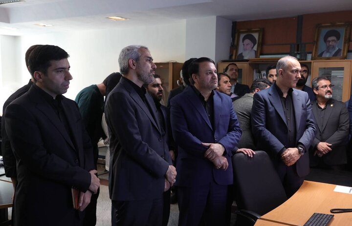 بازدید وزیر اقتصاد از مرکز داده های بانک سپه ۱۴۰۴/۰۴/۱۷