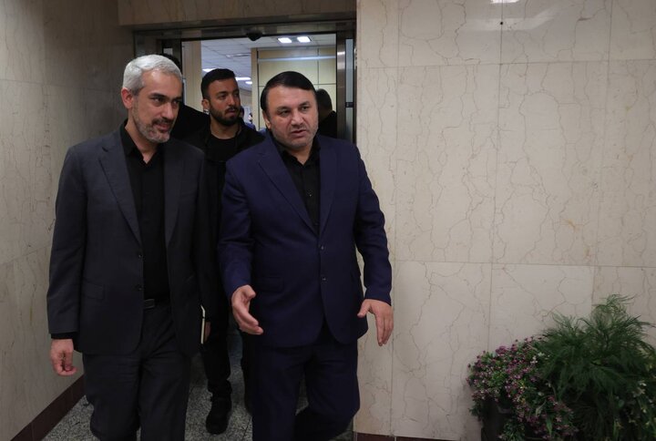 بازدید وزیر اقتصاد از مرکز داده های بانک سپه ۱۴۰۴/۰۴/۱۷
