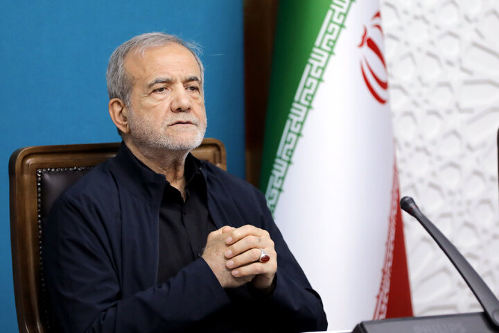 سرمایه‌گذاری‌های مشترک در مناطق آزاد رویکردی «برد-برد» برای طرفین داخلی و خارجی است
