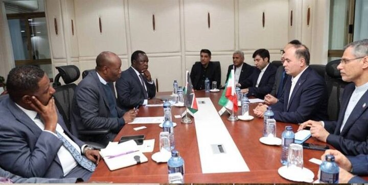 Iran and Kenya Sign Investment MoU to Deepen Bilateral Ties