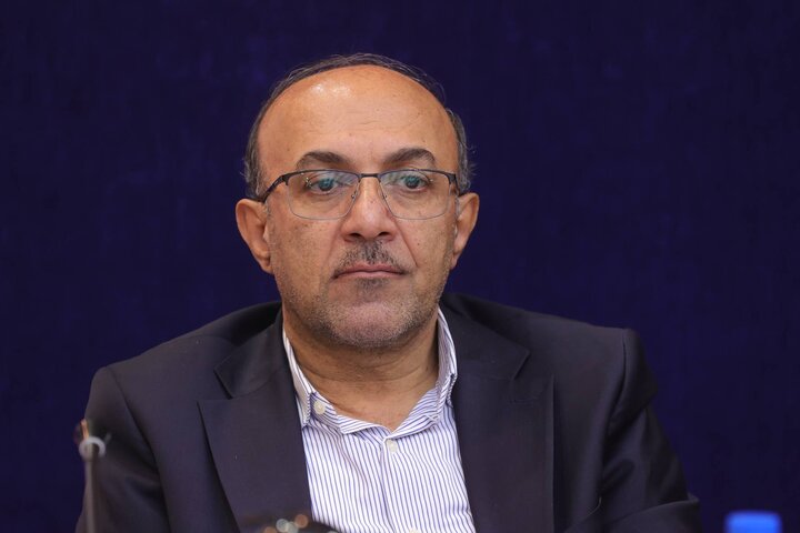 نشست مدیران و فعالان اقتصادی استان خوزستان با وزیر اقتصاد