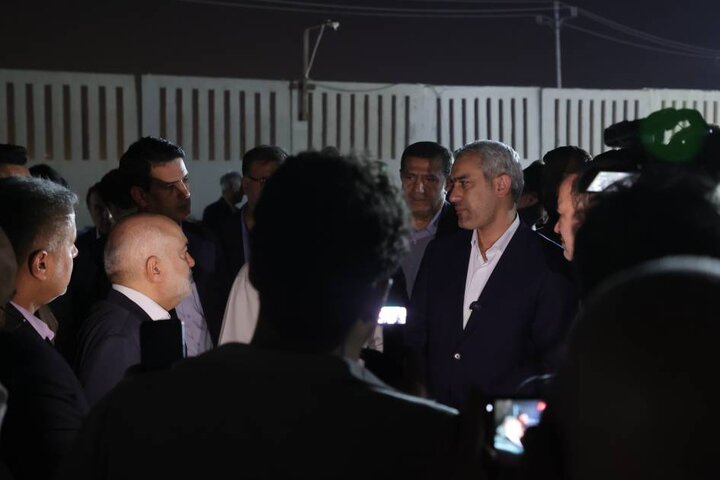 بازدید وزیر اقتصاد از شرکت فسفات کارون اروند