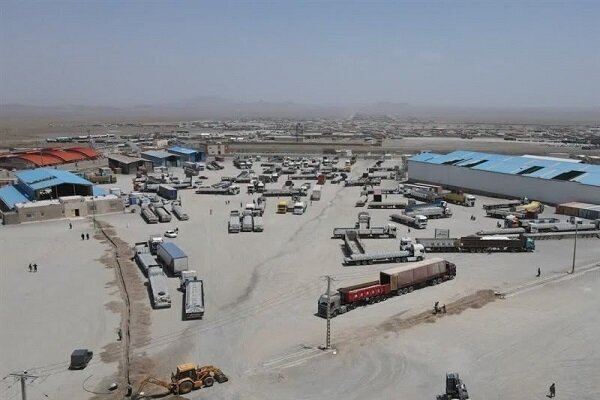 رشد ۱۲۱ درصدی صادرات کالاهای تولیدی خراسان جنوبی