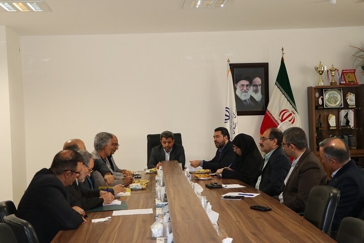 برگزاری چهارمین جلسه شورای هماهنگی مدیران دستگاههای تابعه استانی با حضور عباسپور رییس مرکز نوسازی اداری و توسعه  سرمایه انسانی وزارت متبوع