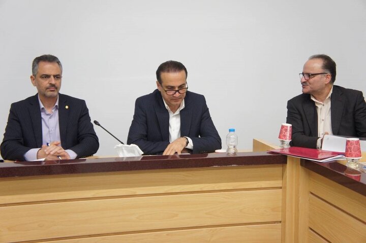 پرداخت بیش از ۵۶۰ میلیارد تومان تسهیلات در قالب ۱۴۳ طرح در گیلان پرداخت بیش از ۵۶۰ میلیارد تومان تسهیلات در قالب ۱۴۳ طرح در گیلان