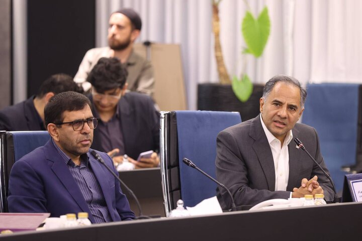 همایش هم اندیشی پیرامون توانمندسازی زنجیره ارزش پوشاک