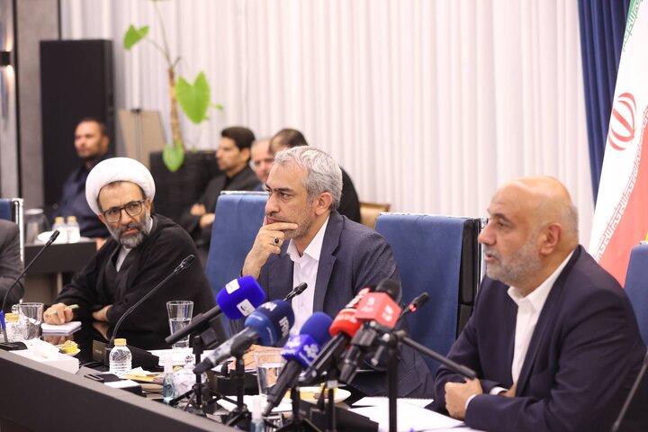 همایش هم اندیشی پیرامون توانمندسازی زنجیره ارزش پوشاک