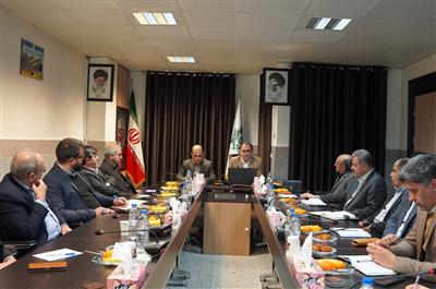 مدیر كل امور اقتصادی ودارایی استان كردستان در جلسه با رئیس اتاق اصناف خواستار توسعه  بیمه بازرگانی در حوزه  اصناف وفرهنگ سازی بیمه ای شد.