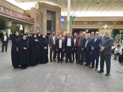 اردوی زیارتی همكاران به حرم مطهر برگزار شد