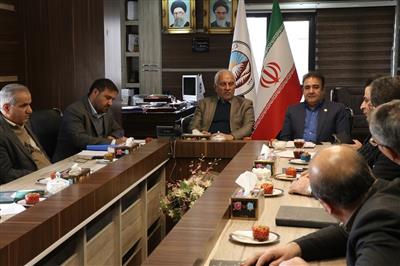 مدیر كل امور اقتصادی و دارایی چهارمحال و بختیاری:از سرمایه گذاری شركت ها ی بیمه ای در استان استقبال می كنیم