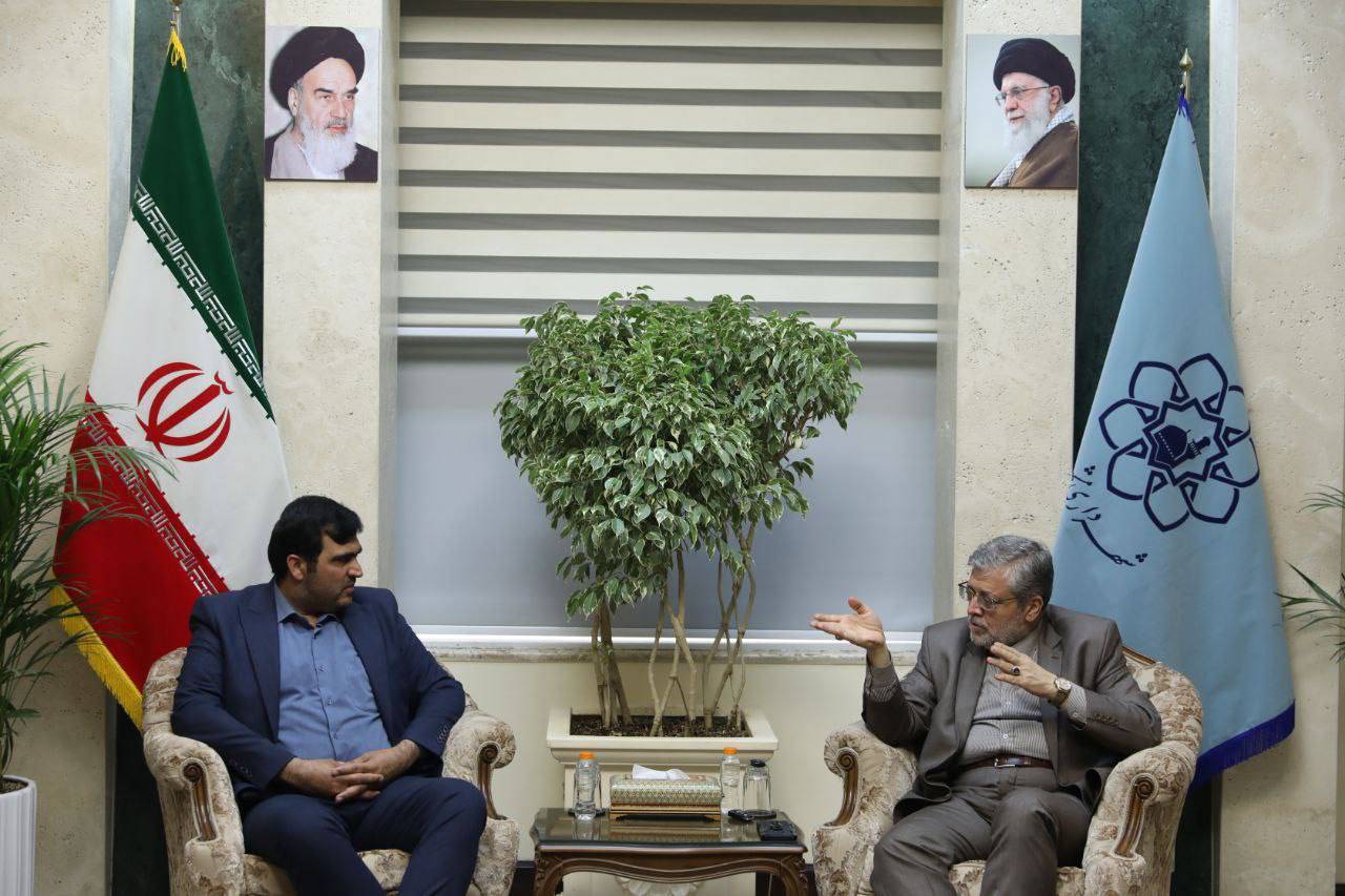 دیدار مدیرکل امور اقتصادی و دارایی خراسان رضوی با شهردار مشهدمقدس